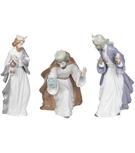 Amazon.com: Nao by Lladro Collectible Porcelain Figurine: KING
